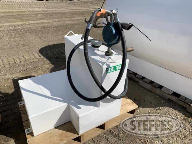 Fuel service tank, L-shaped, 
